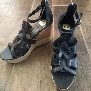 💥 Dolce Vita Wedge Platform Sandals